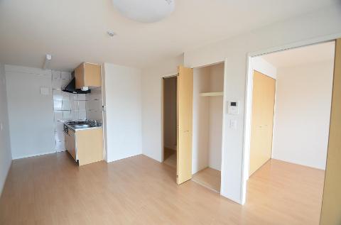 居室・リビング　リビング