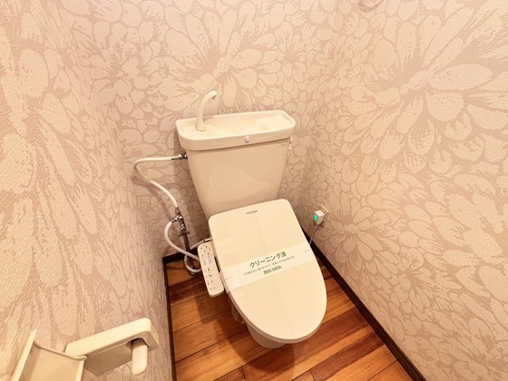 トイレ　トイレ