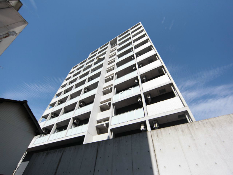 【エルブ入船の建物外観】