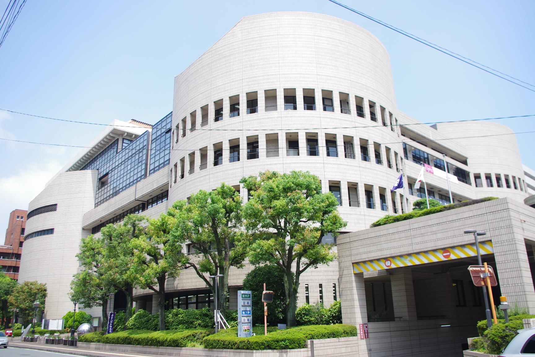 【スカイコート大手町の図書館】