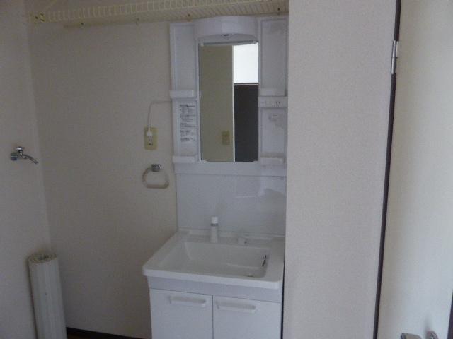 洗面設備　洗面所