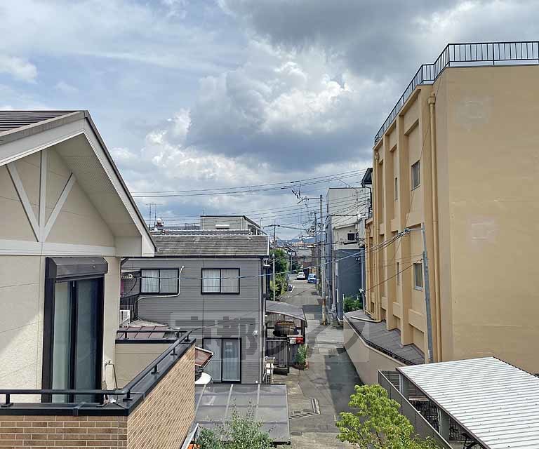 【京都市北区大将軍川端町のアパートの眺望】