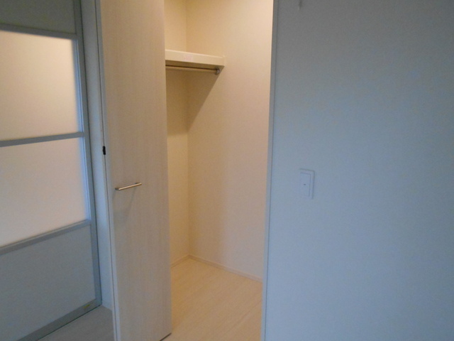 収納　ウォークインクローゼット