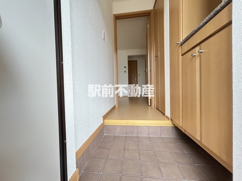 玄関　シューズボックス大きいです☆