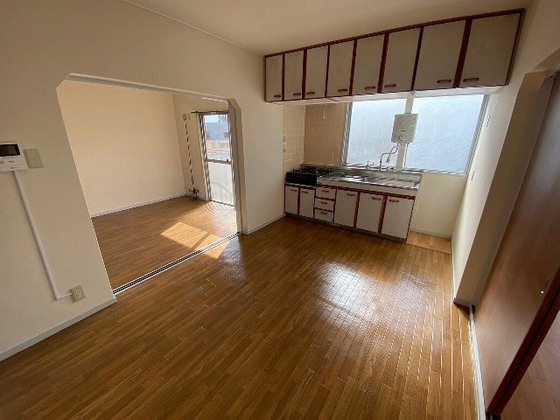 居室・リビング　※別部屋の写真です