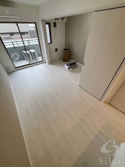 居室・リビング　同仕様