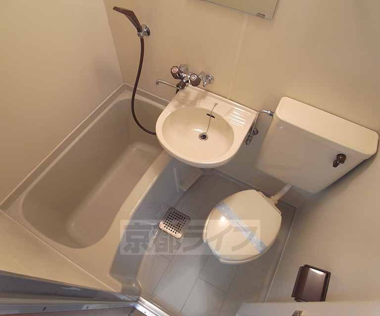 バス・シャワールーム　ユニットバスです。