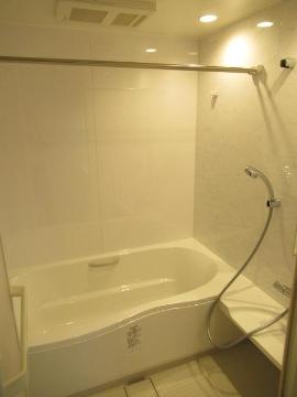 レジデンス竹橋　バス・シャワールーム　バス（イメージ）