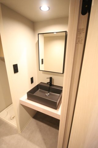 洗面設備　（別タイプ参考写真）ラプレ本駒込　文京区本駒込１