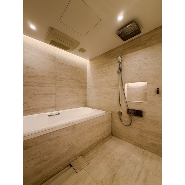 バス・シャワールーム　※写真は同タイプ住戸です。