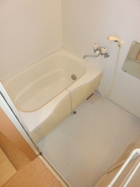 バス・シャワールーム　人気の追焚バス