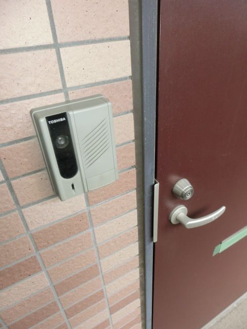 セキュリティ　カメラ付きインターホンでセキュリティもバッチリ！