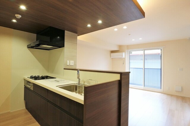 キッチン　システムキッチン