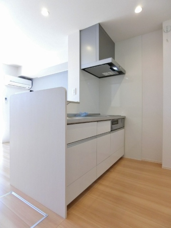 キッチン　図面と現状に相違がある場合には現状を優先