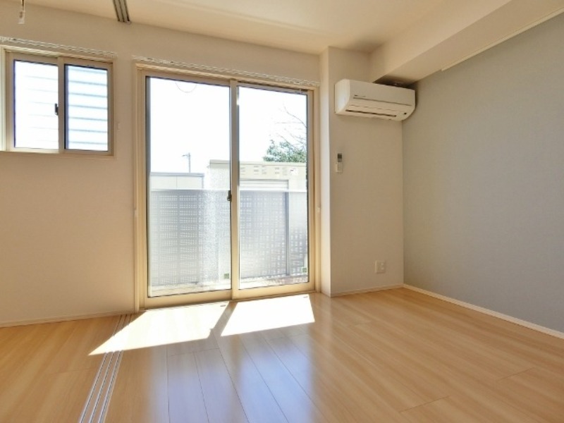 居室・リビング　図面と現状に相違がある場合には現状を優先