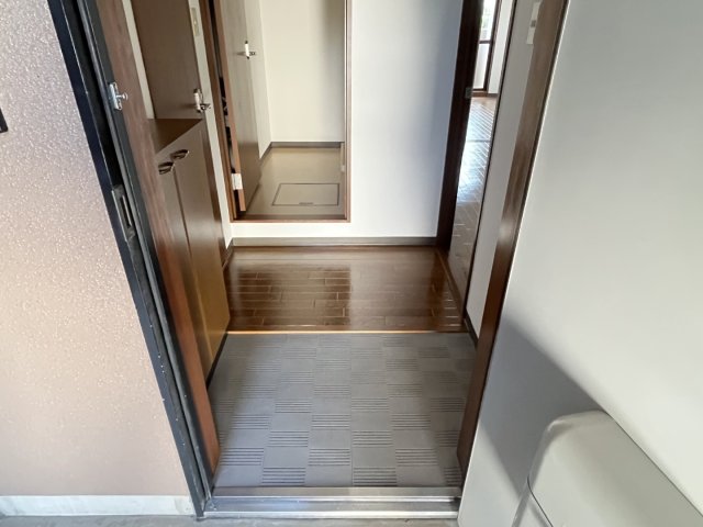 玄関　きれいな玄関です