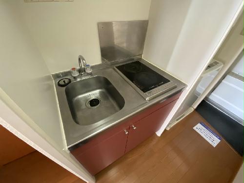 キッチン　写真と現状が異なる場合は現状を優先します。