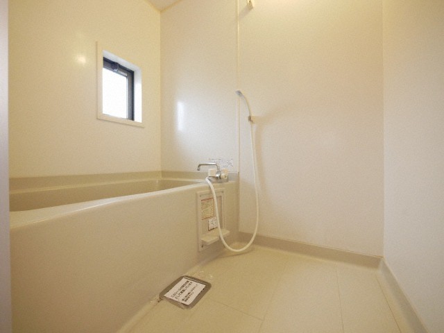 バス・シャワールーム　バス・シャワールーム