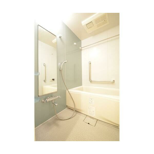 バス・シャワールーム　☆ゆっくりくつろげるお風呂☆