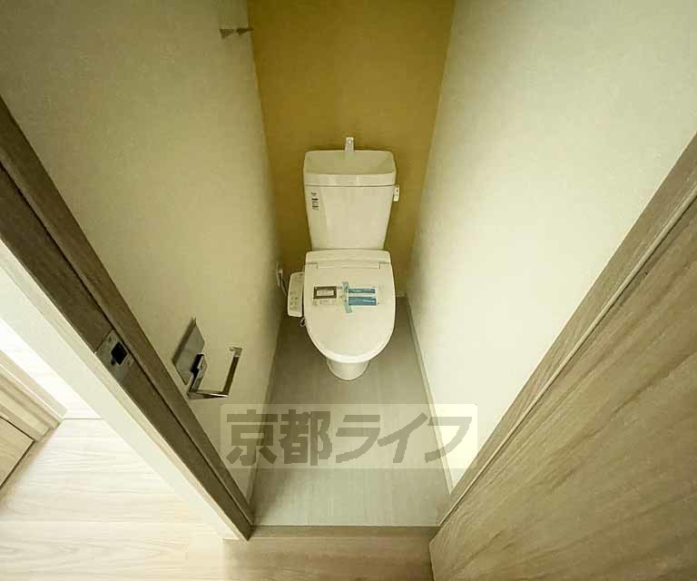 建物外観　・建築中