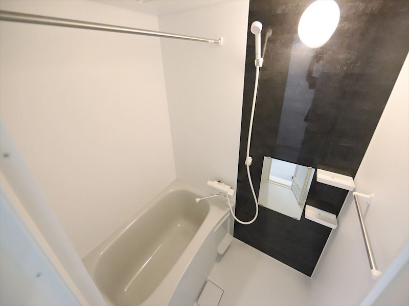 バス・シャワールーム　バスルーム　浴室暖房乾燥機付き