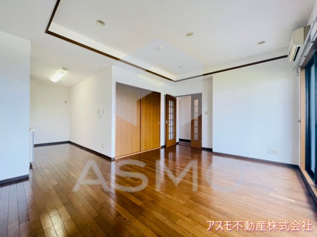 居室・リビング　同マンション別部屋　参考写真