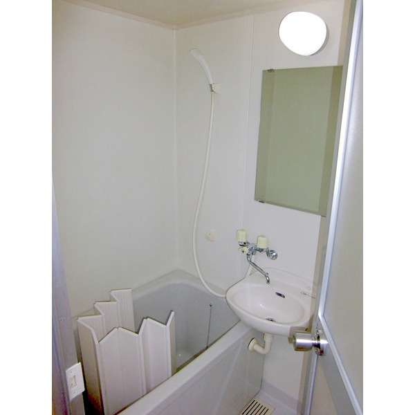 バス・シャワールーム　同タイプの他のお部屋