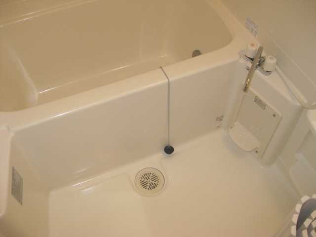 バス・シャワールーム　バス
