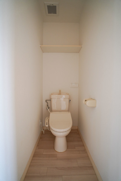 トイレ　同じ建物の別のお部屋