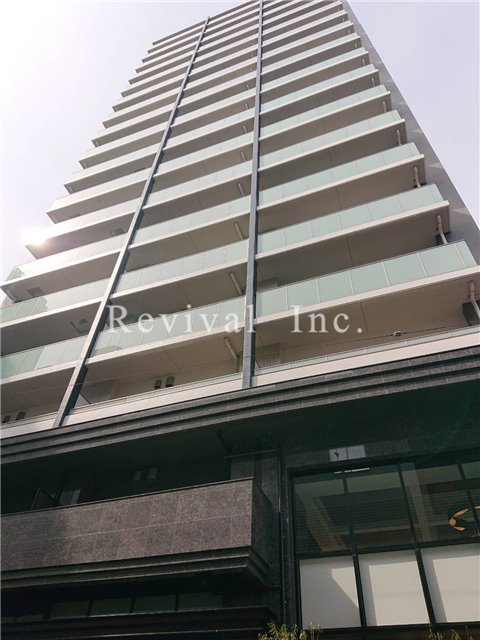 建物外観　高級感漂う１８階建てペット可マンション