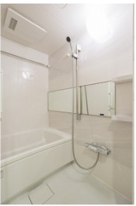 バス・シャワールーム　バス