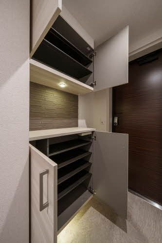 収納　シューズボックス