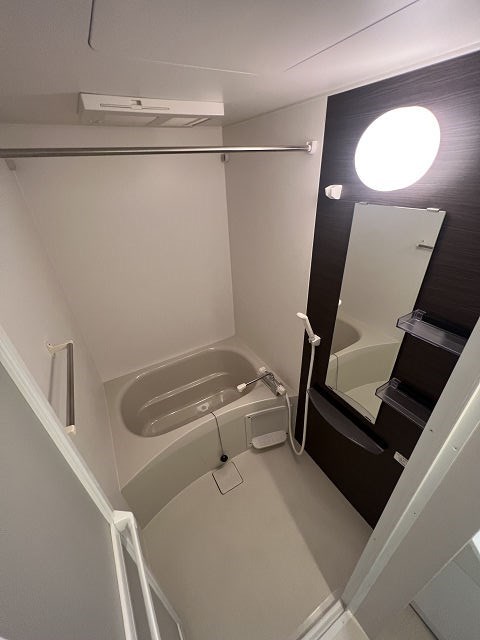 バス・シャワールーム　日々の疲れを癒すお風呂付です