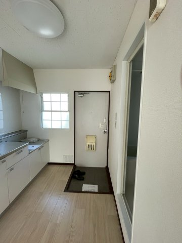 玄関　別号室参考写真※現況優先となります