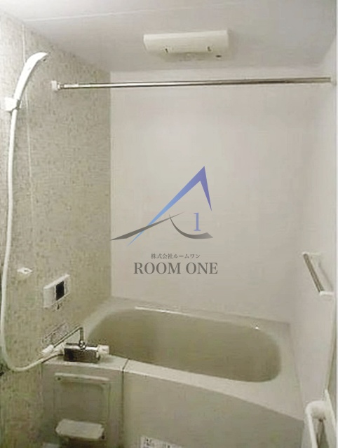バス・シャワールーム　お風呂です。