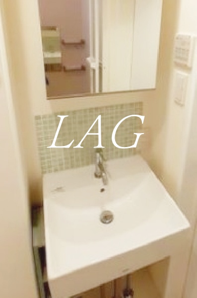 洗面設備　独立洗面台です。