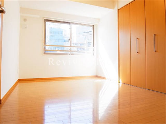その他部屋・スペース　各居室収納あります