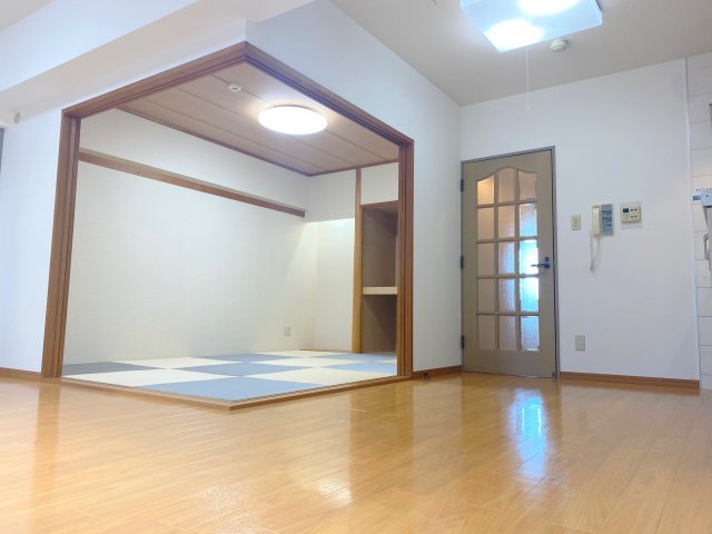 居室・リビング　アブニール白妙 ＊別部屋参考