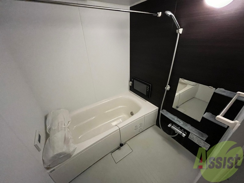 バス・シャワールーム　お風呂です。ゆっくりお風呂につかるのも体に良いですね～