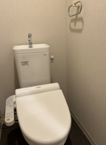 トイレ　アルページュ