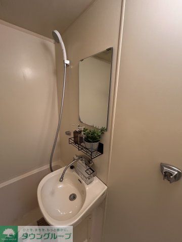 洗面設備　別部屋写真参考