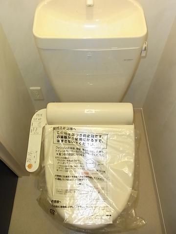 トイレ　洗浄付きトイレ