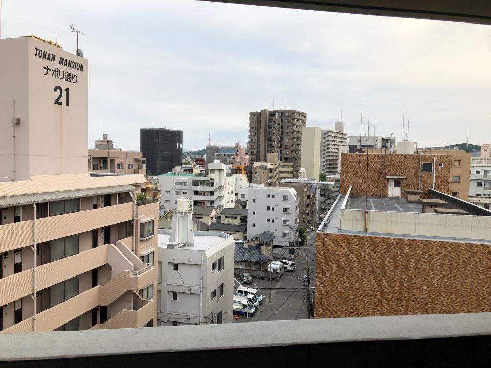バルコニー　※写真は８０３参考までに
