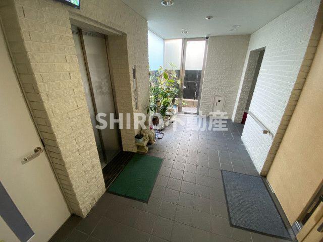 ロビー