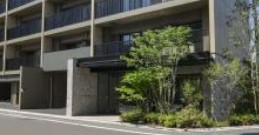 エントランス　建物の内部です