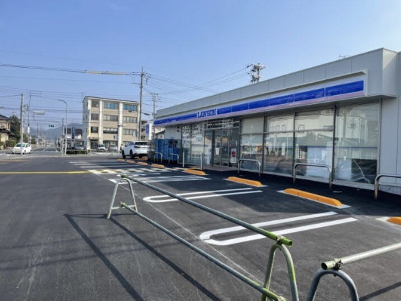 コンビニ　ローソン 鳥取田島店（コンビニ）まで449m