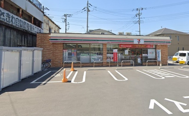 コンビニ　セブンイレブン与野鈴谷3丁目店（コンビニ）まで750m