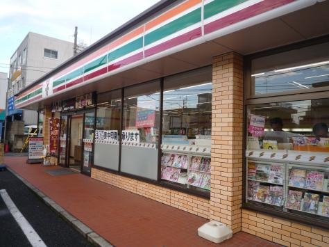 コンビニ　セブンイレブン 板橋前野町6丁目店（コンビニ）まで613m