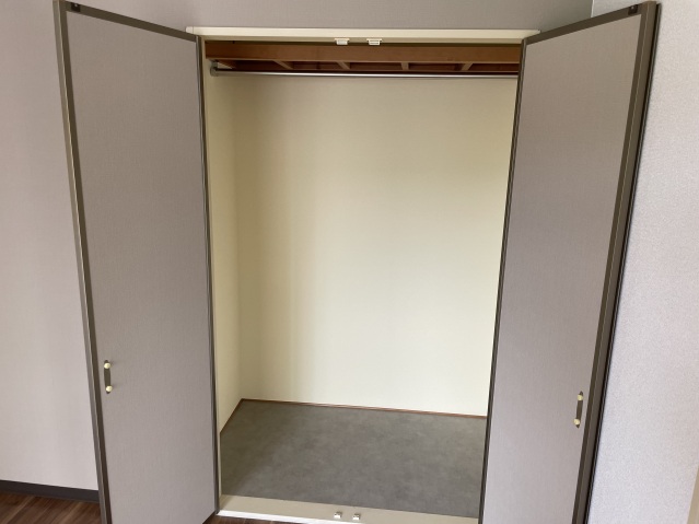 レジデンス今井 A棟の内装写真