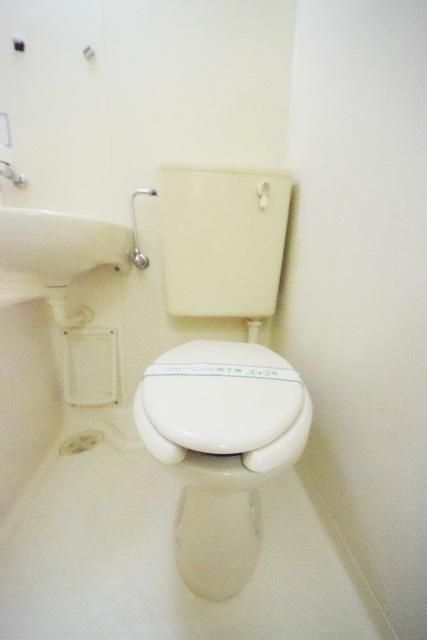 サンウィングBのトイレ写真